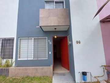 BONITA CASA EN VENTA EN REAL DEL VALLE EN TLAJOMULCO DE ZÚÑIGA
