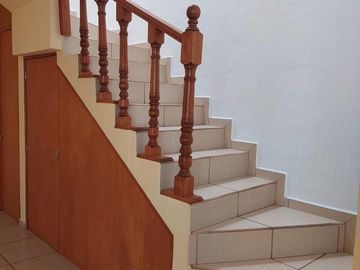 BONITA CASA EN VENTA EN REAL DEL VALLE EN TLAJOMULCO DE ZÚÑIGA