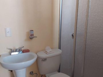 BONITA CASA EN VENTA EN REAL DEL VALLE EN TLAJOMULCO DE ZÚÑIGA