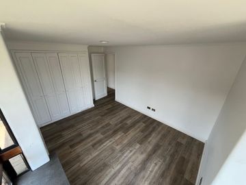 VENDO SUPER DEPTO 4 DORM 3 BAÑOS 2 EST PROVIDENCIA