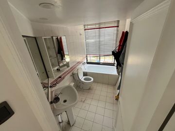 VENDO SUPER DEPTO 4 DORM 3 BAÑOS 2 EST PROVIDENCIA