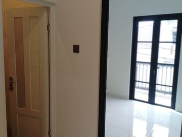 Rumah Ready Murah 2 Lantai Di Cibubur Jaktim Diskon 100 Juta Nego