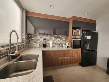 HERMOSA CASA EN PRIVADA ZONA SUR DE QUERÉTARO