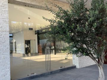 HERMOSA CASA EN PRIVADA ZONA SUR DE QUERÉTARO