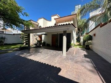 Casa en Venta Andares en Colomos Patria Zapopan Jalisco