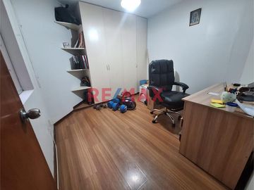 Departamento Amplio Y Luminoso Con Vista Al Exterior En La Molina – Portada Del Sol 🏢✨🌇