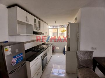 Se Vende Departamento En Zona Céntrica De Comas