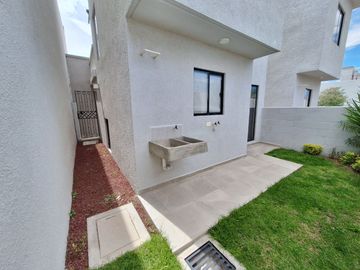 Casa NUEVA de dos recamaras