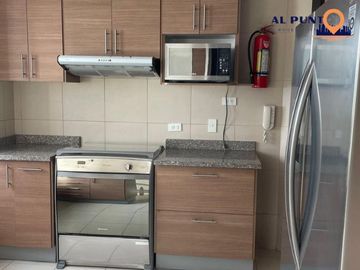 Departamento de Venta en Burgeois y Av. República cerca de la U.T.E.