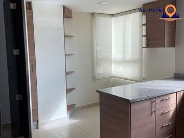 Departamento de Venta en Burgeois y Av. República cerca de la U.T.E.