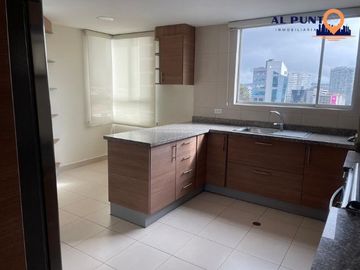 Departamento de Venta en Burgeois y Av. República cerca de la U.T.E.