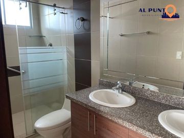 Departamento de Venta en Burgeois y Av. República cerca de la U.T.E.