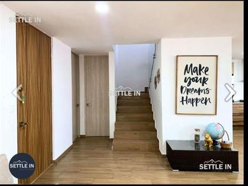CASA EN VENTA EN LOMAS DE ANGELOPOLIS 2