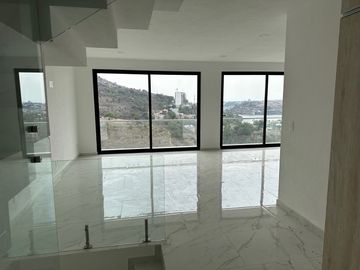 Casa en Venta en Residencial Lago Esmeralda