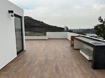 Casa en Venta en Residencial Lago Esmeralda