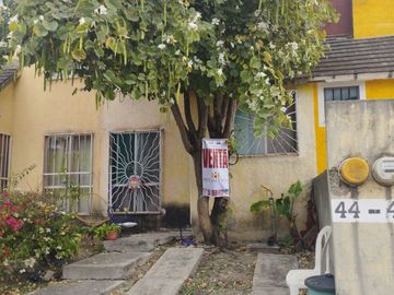 CASA EN VILLAS DE XOCHITEPEC