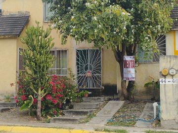 CASA EN VILLAS DE XOCHITEPEC