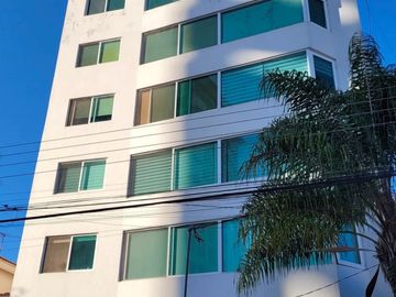 Se vende departamento en Av. Mexico