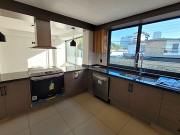 Se vende departamento en Av. Mexico