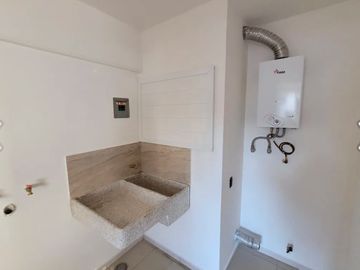 Se vende departamento en Av. Mexico