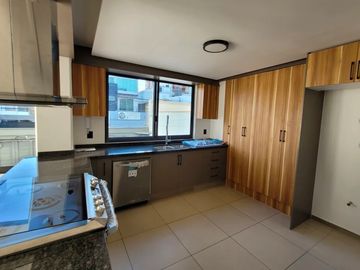 Se vende departamento en Av. Mexico