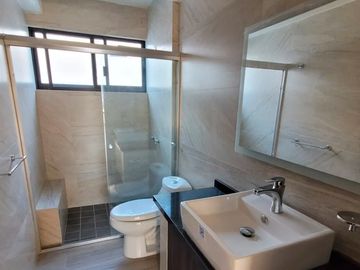 Se vende departamento en Av. Mexico