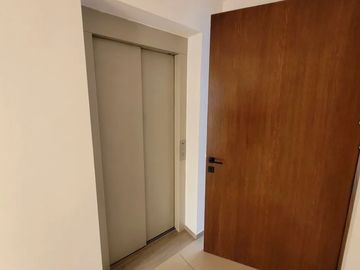 Se vende departamento en Av. Mexico