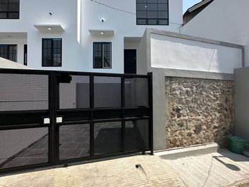Rumah Ready Murah 2 Lantai Di Ciracas Jakarta Timur Dekat Stasiun LRT