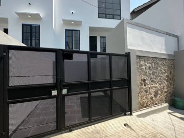 Rumah Ready Murah 2 Lantai Di Ciracas Jakarta Timur Dekat Stasiun LRT
