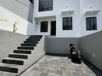 Rumah Ready Murah 2 Lantai Di Ciracas Jakarta Timur Dekat Stasiun LRT