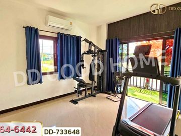 Single house in Phrae, near the Phrae city passenger transport station