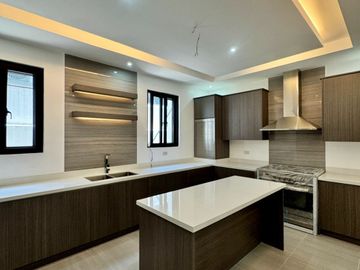 Brand New 5 Bedroom House and Lot with Garden in BF Homes Paranaque City For Sale