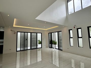 Brand New 5 Bedroom House and Lot with Garden in BF Homes Paranaque City For Sale