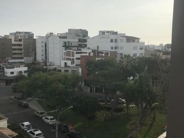 VENDO LINDO DPTO A UN PASO DE LA HUACA DE MIRAFLORES