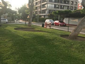 VENDO LINDO DPTO A UN PASO DE LA HUACA DE MIRAFLORES