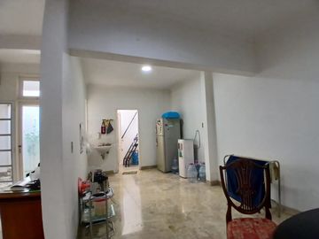 Rumah mewah dikawasan Tanjung Barat, Jakarta Selatan siap huni 7,5 M nego