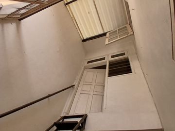 Rumah mewah dikawasan Tanjung Barat, Jakarta Selatan siap huni 7,5 M nego