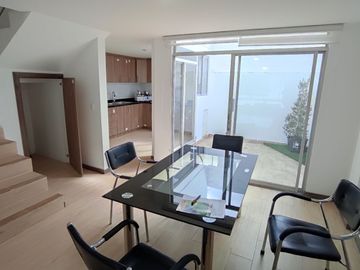 ✅VENDO CASA LISTA 3 PISOS - San Antonio de Pichincha.