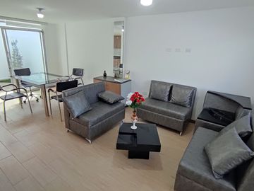 ✅VENDO CASA LISTA 3 PISOS - San Antonio de Pichincha.