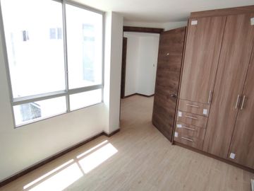 ✅VENDO CASA 3 PISOS - San Antonio de Pichincha.