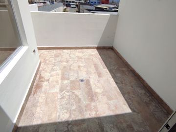 ✅VENDO CASA 3 PISOS - San Antonio de Pichincha.