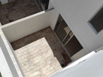 ✅VENDO CASA 3 PISOS - San Antonio de Pichincha.