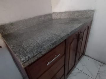 Se Vende Ocasión Casa de 3 pisos + Azotea, en la Urb. Las Brisas de Huachipa