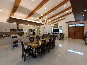 EJE - FOR SALE: 4-Bedroom Single-Family House in Pasong Langka, Cavite City, Cavite