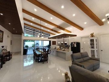 EJE - FOR SALE: 4-Bedroom Single-Family House in Pasong Langka, Cavite City, Cavite