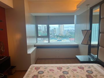 1 Bedroom Unit for Sale | The St. Francis Shangri-La Place, EDSA, Mandaluyong
