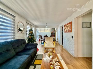LOS ANDES - VENDE CASA 3D 2B 3E - LA ALBORADA