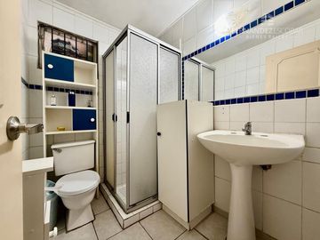 LOS ANDES - VENDE CASA 3D 2B 3E - LA ALBORADA