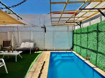 LOS ANDES - VENDE CASA 3D 2B 3E - LA ALBORADA