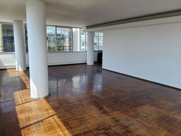 Alquilo Amplias y Cómodas Oficinas Todo un Piso en Av Pardo, Miraflores